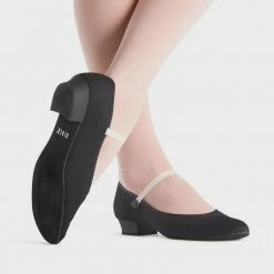 Bloch Accent Flat Character Shoe | Adult Footwear