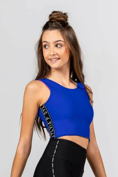 Sylvia P Agile Reversible Cropped Singlet