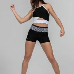 Sylvia P Asher Cropped Singlet | Black