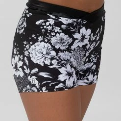 Sylvia P Giselle Rose Short