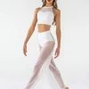 Bottoms Studio 7 Mesh Performance Pants | White