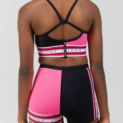 Sylvia P Airspeed Short